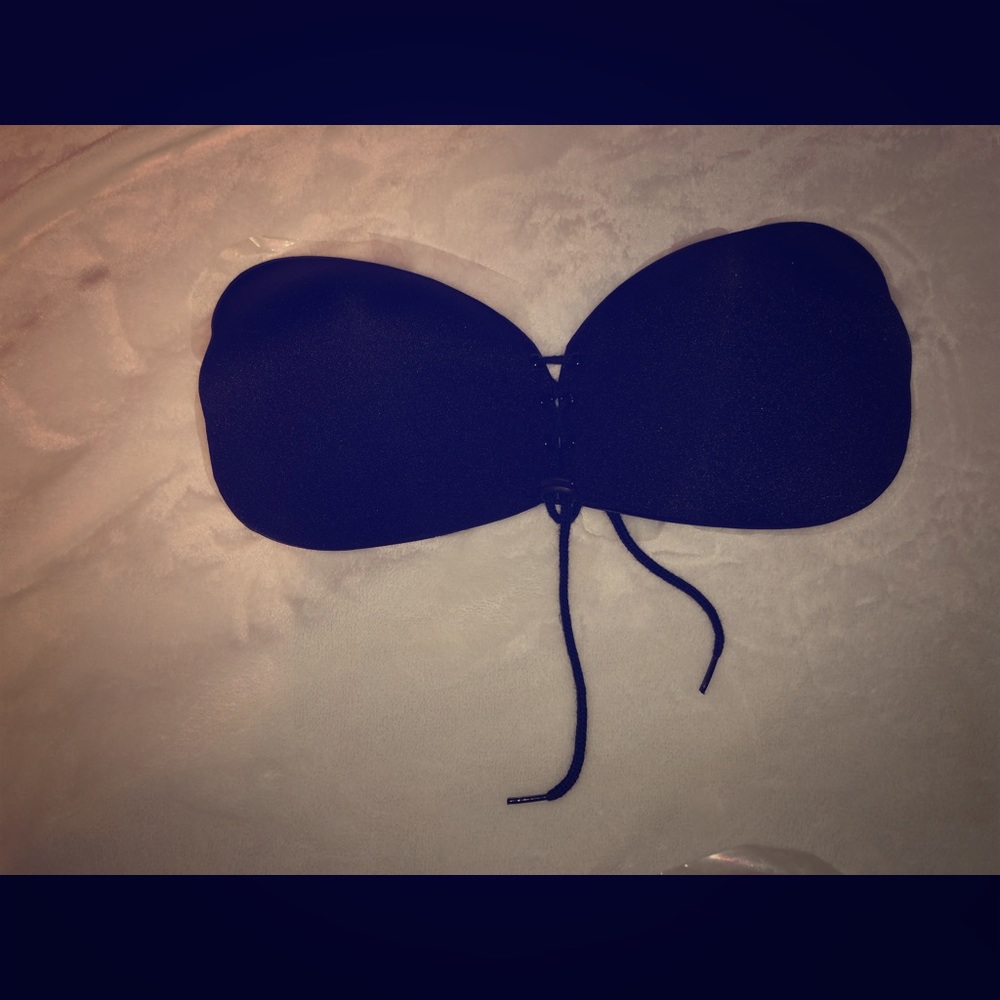 Strapless push-up bra